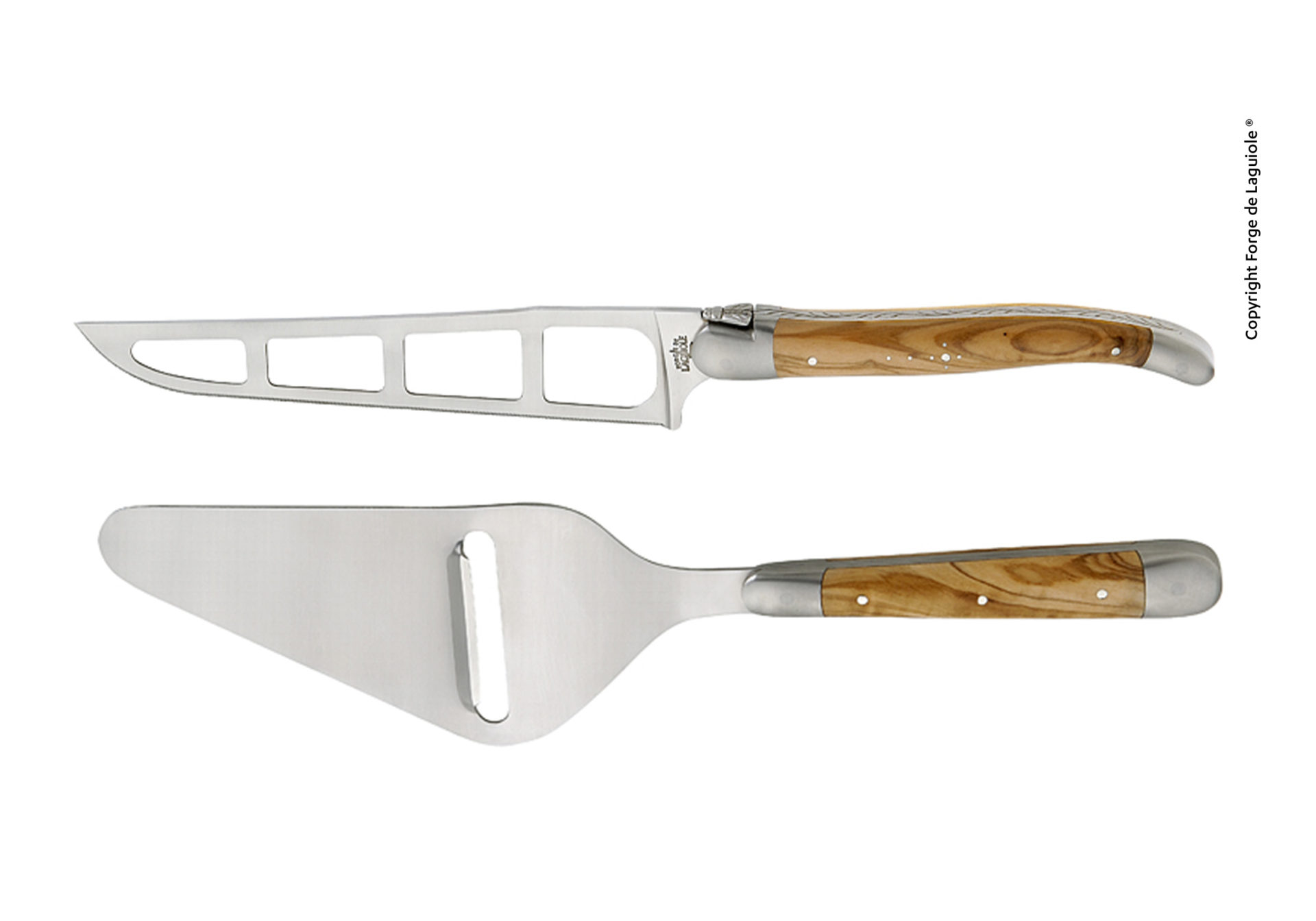 Abgebildet sind ein Käsemesser und ein Käsehobel mit Griffen aus Olivenholz. Beide Besteckteile eignen sich ideal zum Schneiden und Servieren von Käse.