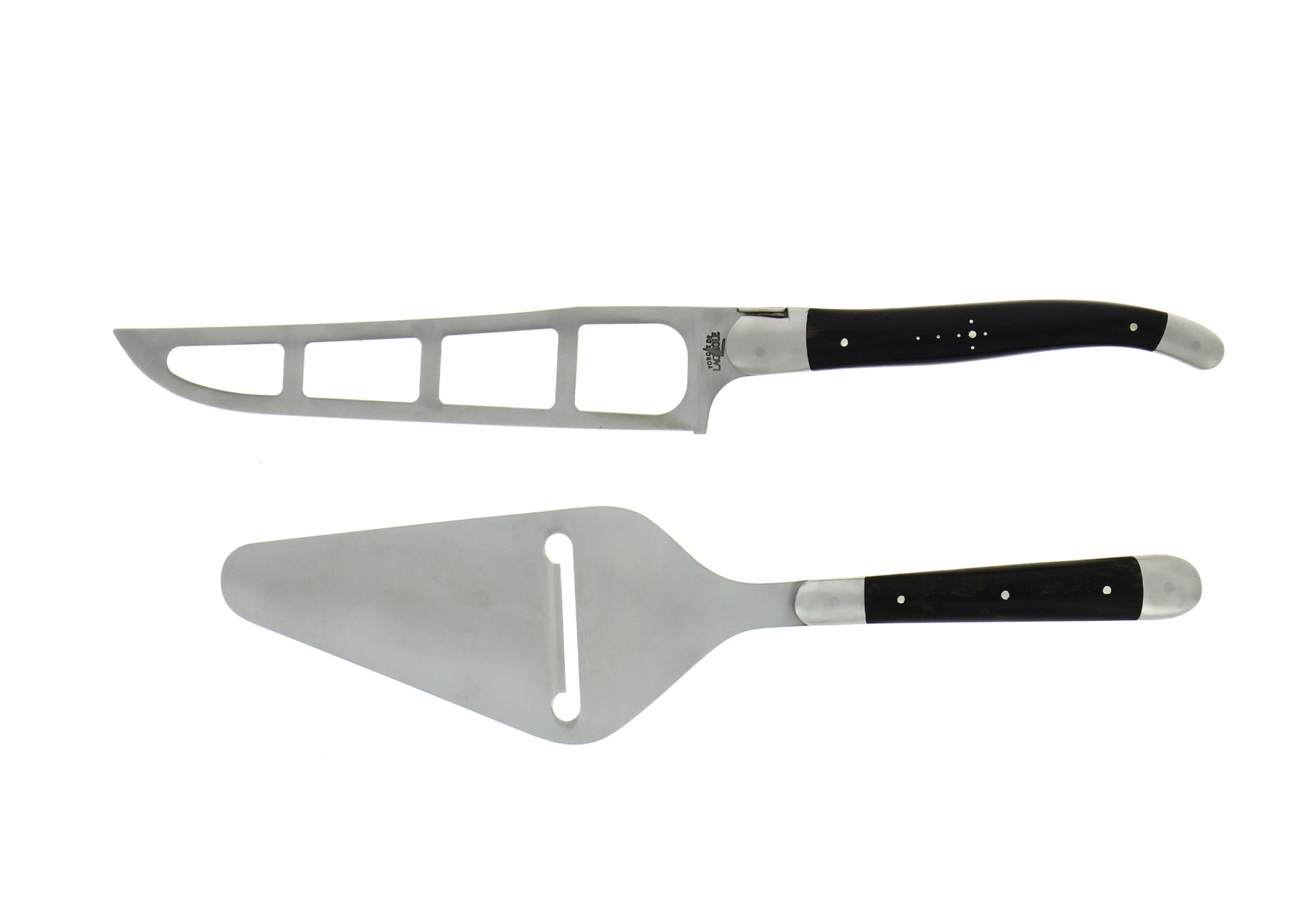 Set bestehend aus einem Käsemesser und einem Käsehobel mit schwarzen Griffen, ideal zum Schneiden und Servieren von Käse