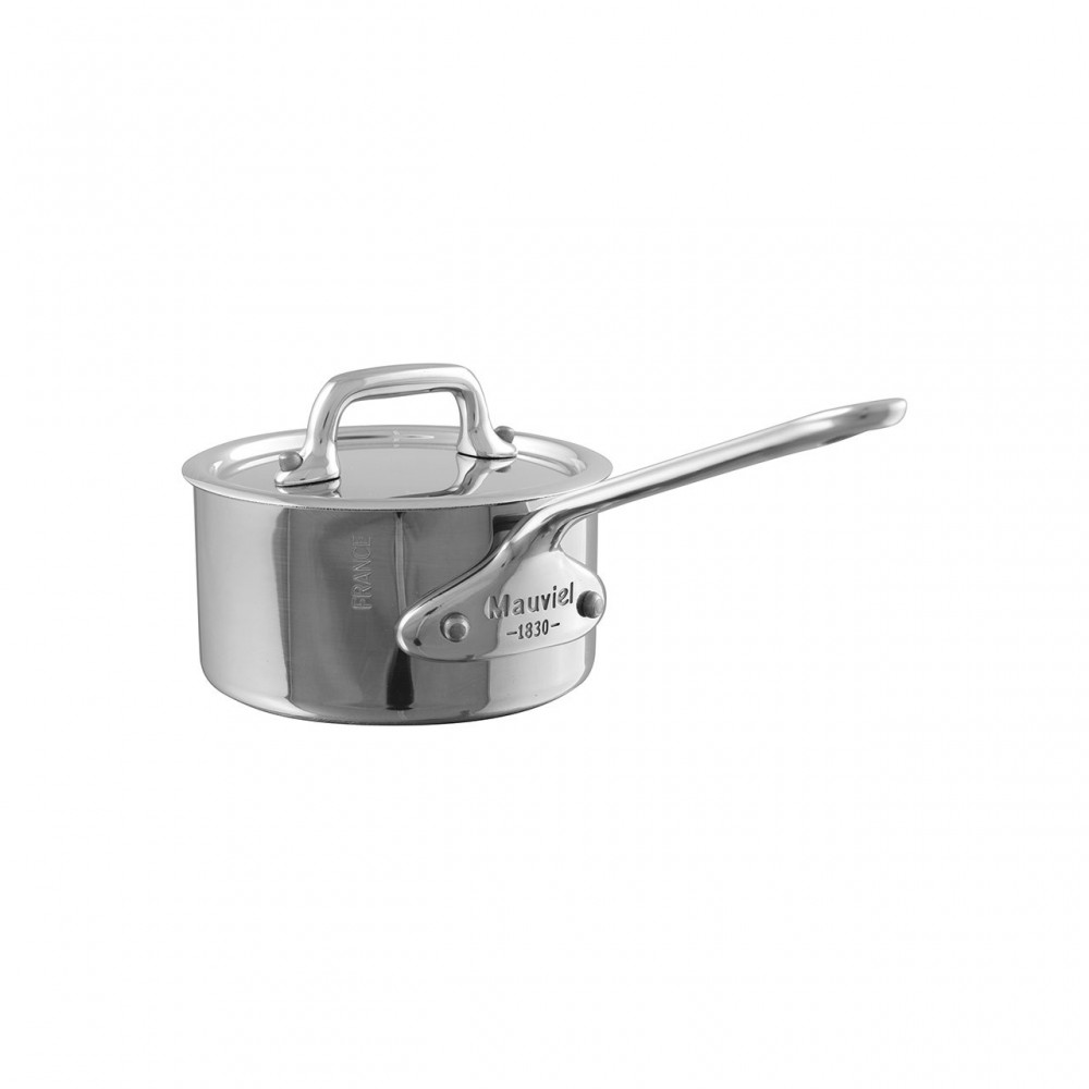 Edelstahl-Stielkasserolle von Mauviel mit Deckel, ideal zum Kochen, Schmoren und Zubereiten von Saucen