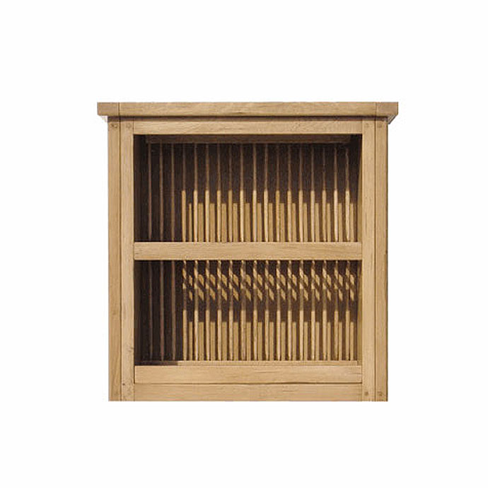 Quadratisches Regal aus Holz mit vertikalen Lamellen, geeignet für Wohnzimmer oder Flur