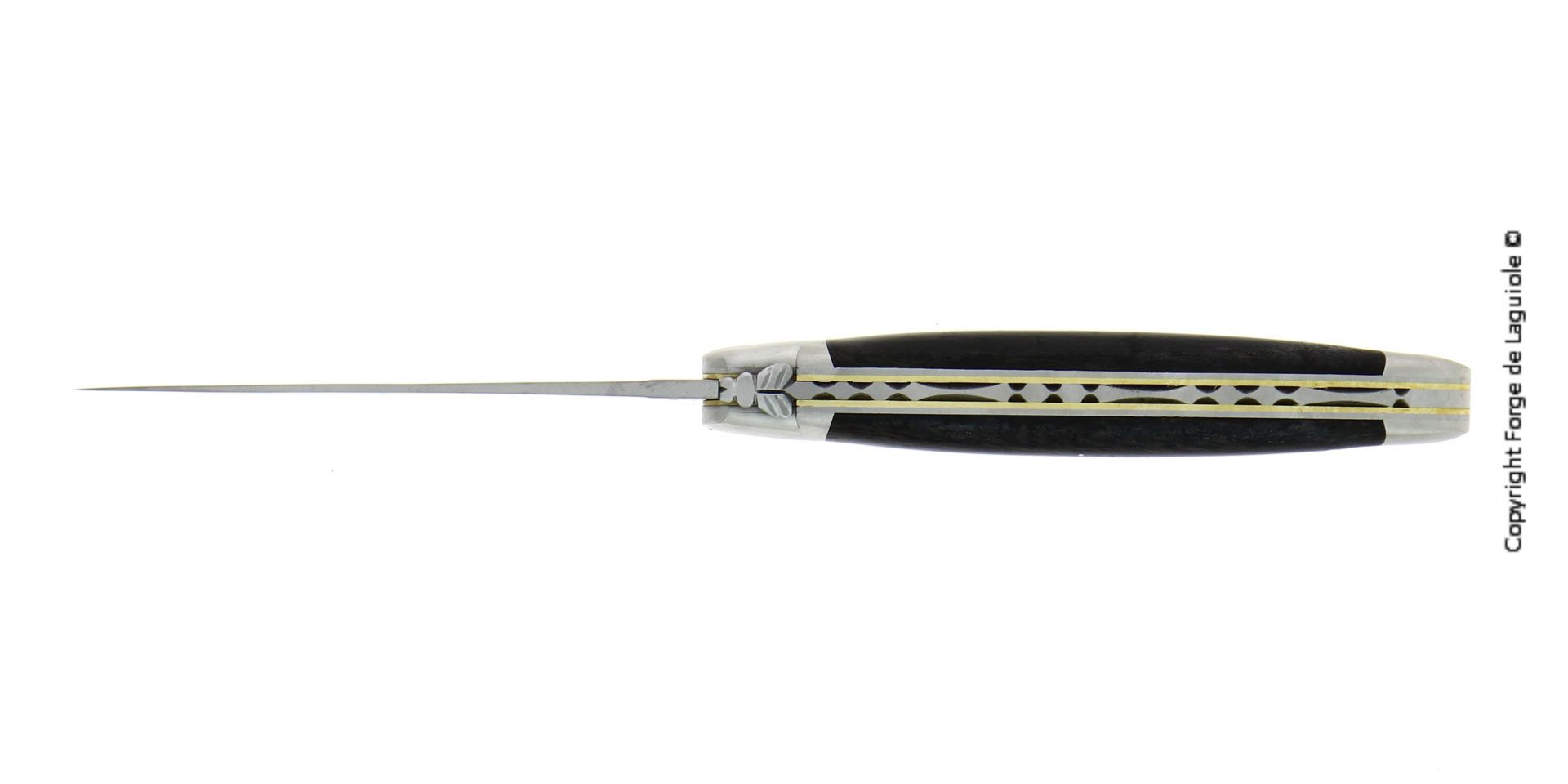 Draufsicht auf ein hochwertiges Laguiole Taschenmesser mit verziertem Rücken und dunklem Griff