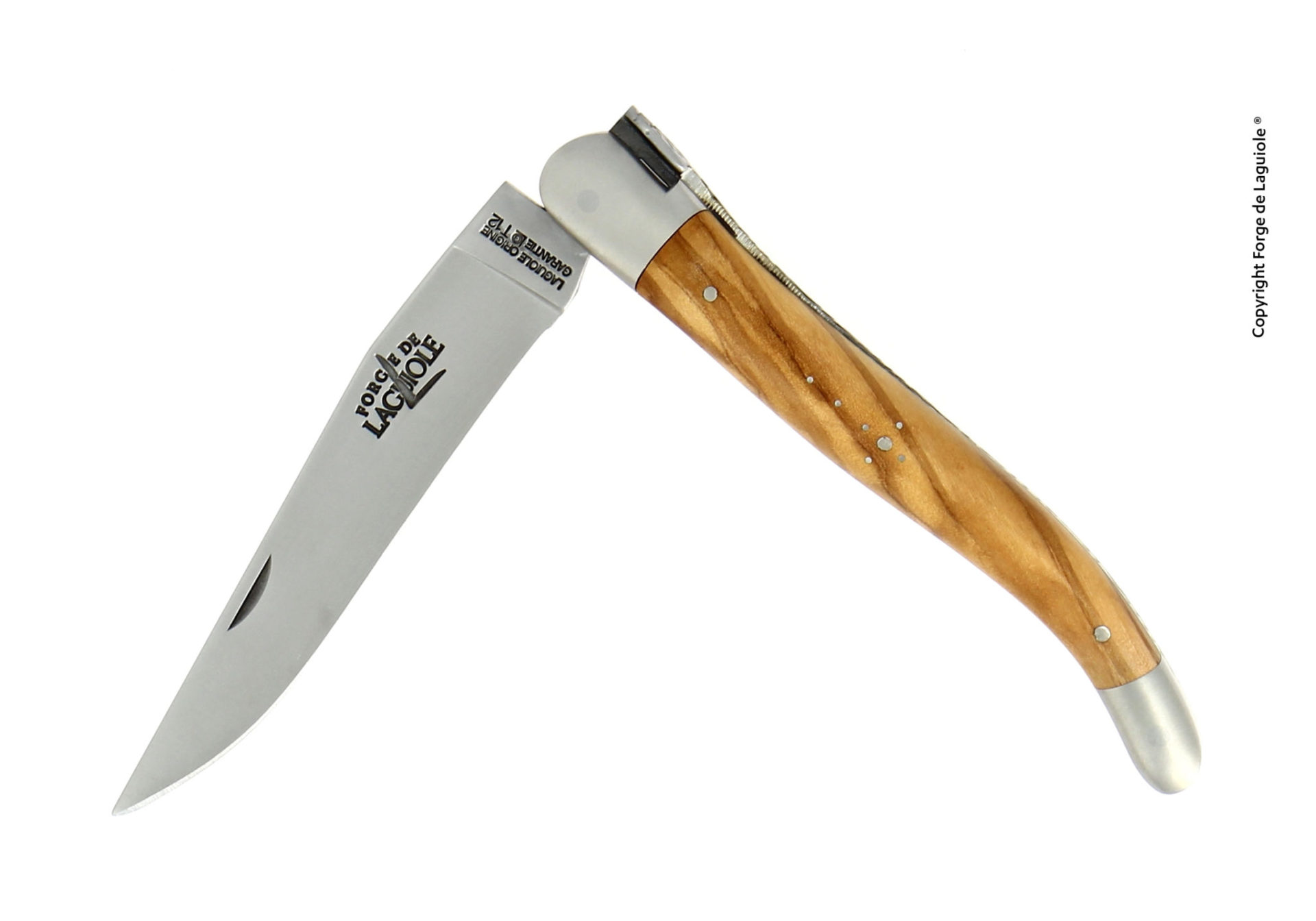 Elegantes Laguiole Taschenmesser mit scharfer Edelstahlklinge und Griff aus hochwertigem Olivenholz, handgefertigt von Forge de Laguiole