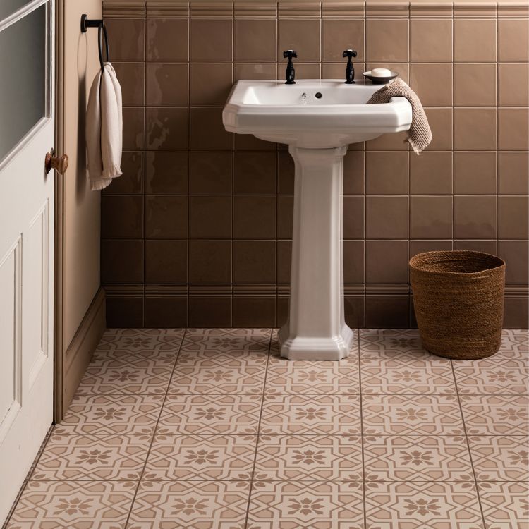 Handgefertigte Artisan Ickworth Gloss Wandfliese, Keramik