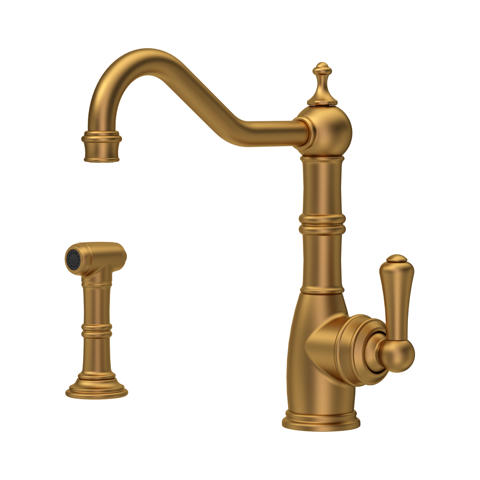 Goldene Messing-Küchenarmatur mit hohem Schwanenhals-Auslauf, Einhebelmischer und separater Seitenbrause; klassisches Retro-Design für Spülen