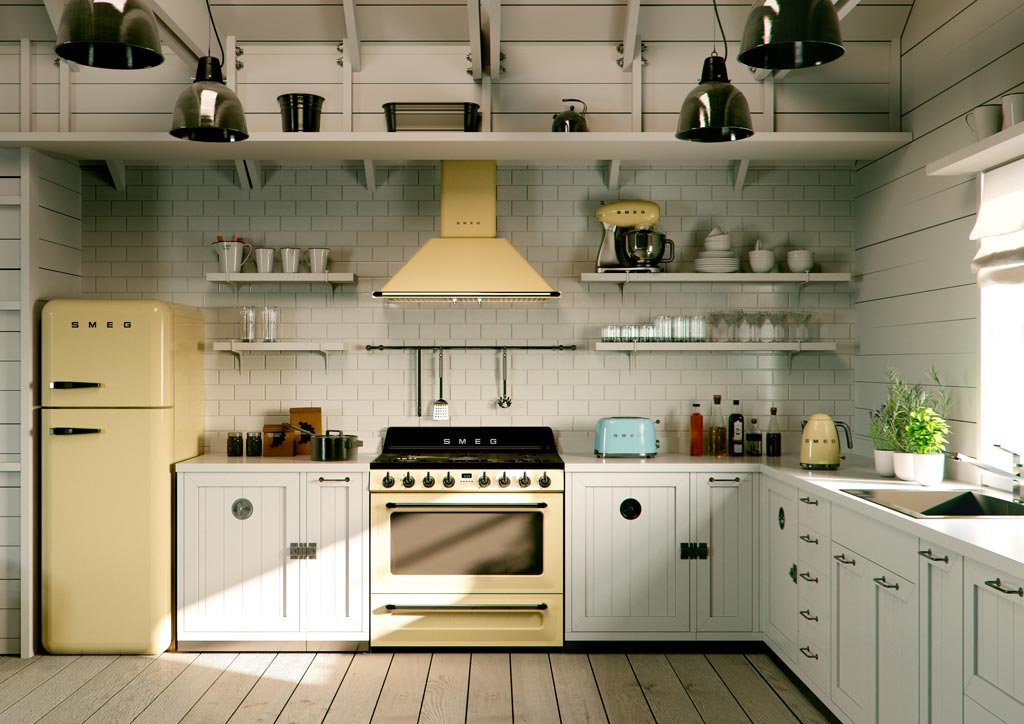 Gemütliche Landhausküche mit cremefarbenem SMEG-Kühlschrank, passendem Herd, Küchenmaschine und Toaster im Retro-Design, umgeben von weißen Möbeln und offenen Regalen.