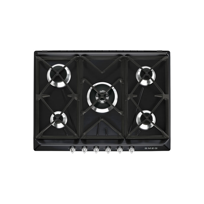 Schwarzes SMEG Gaskochfeld mit fünf Kochzonen und zentralem Bedienfeld, modernes und elegantes Küchengerät