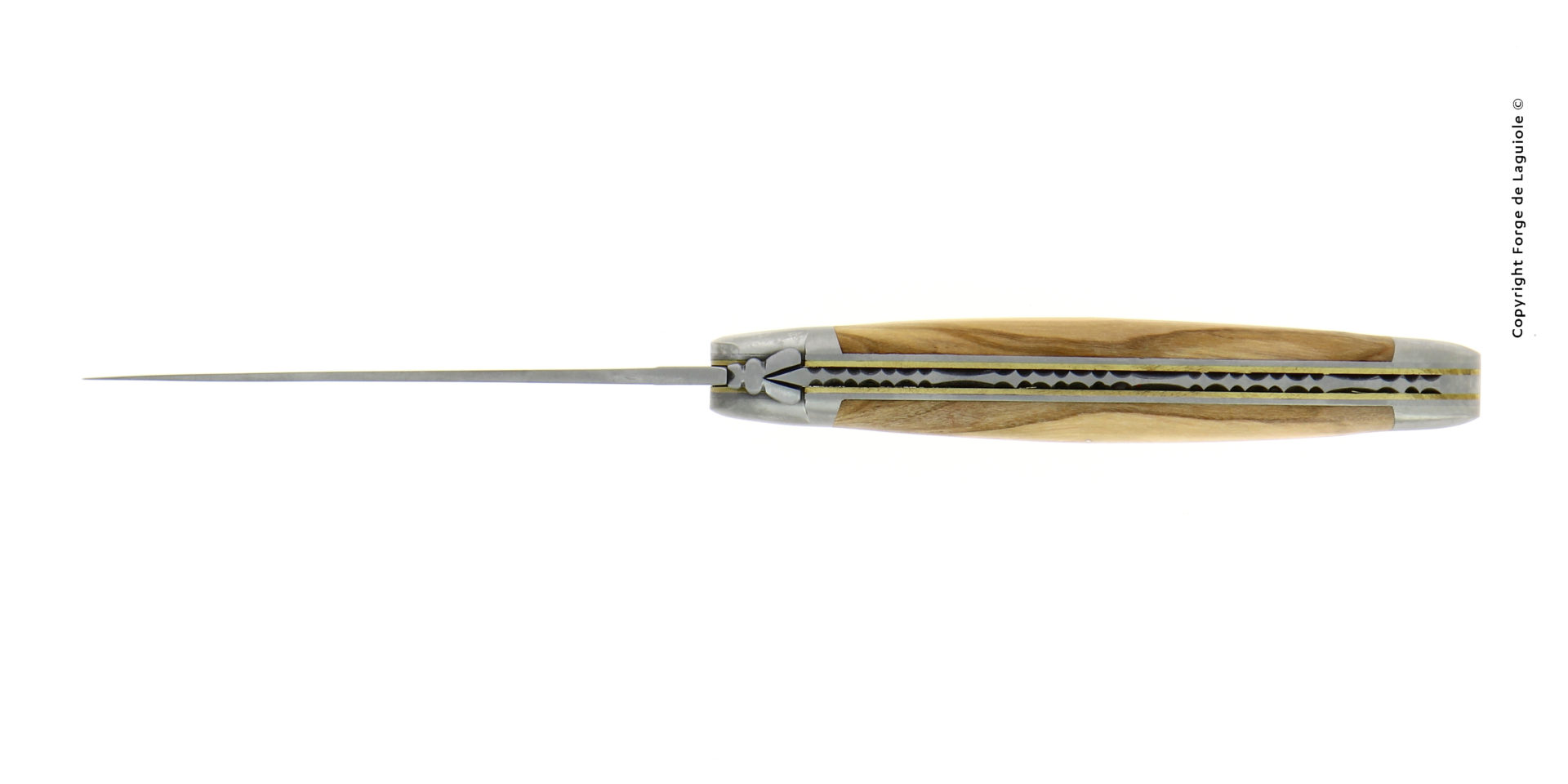 Taschenmesser Laguiole mit Olivenholz-Griff, von oben fotografiert. Die feine Ziselierung der Rückenfeder ist sichtbar.