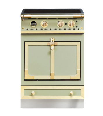 Retro-Standherd in Grün mit goldenen Details, drei Drehknöpfen und Ofentür