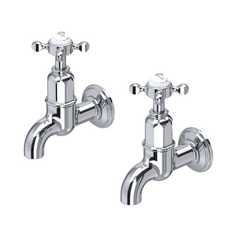 Zwei chromfarbene Wand-Wasserhähne mit Kreuzgriffen, klassisches Design für Waschbecken, 2er-Set Armaturen