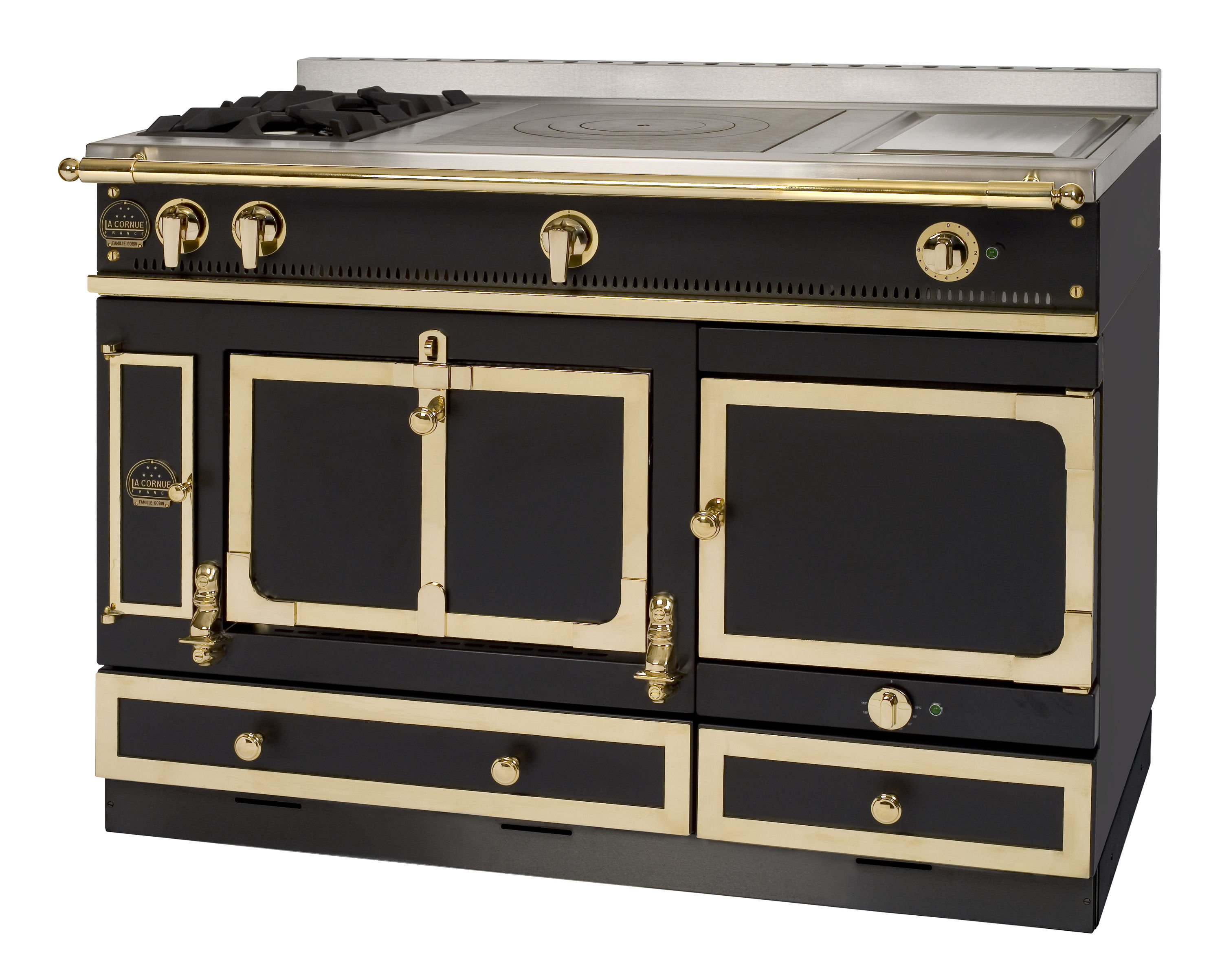 Eleganter, schwarzer Küchenherd mit goldfarbenen Verzierungen, mehreren Backofenfächern und Kochplatten, freistehend