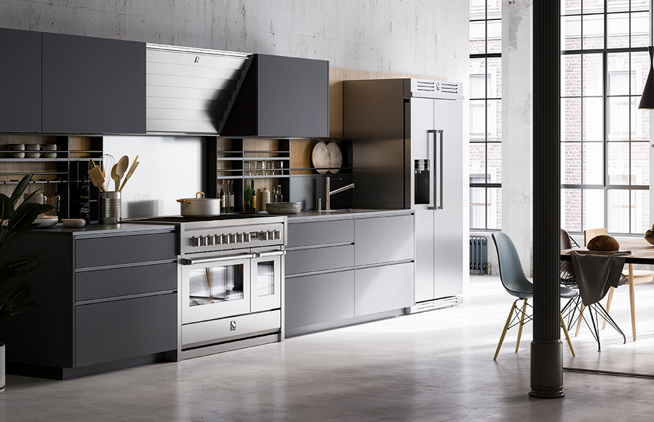 Große, moderne Küche mit grauen Fronten, Edelstahlherd, Dunstabzugshaube, Kühlschrank mit Doppeltür und hellem Essbereich im Loft-Stil