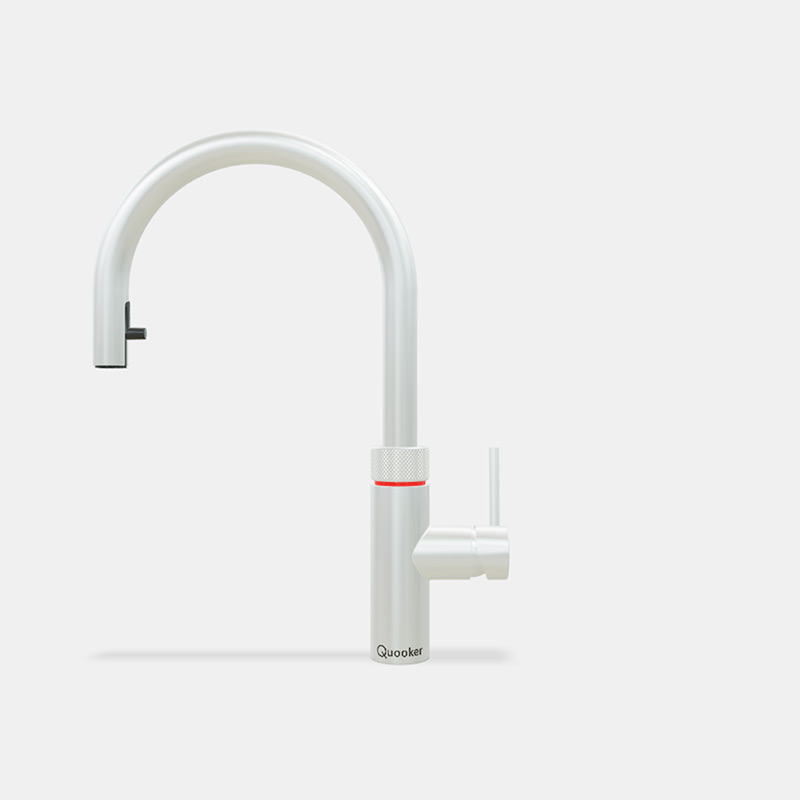 Weißer Quooker Fusion Round Wasserhahn mit rundem Auslauf und Bedienelement, geeignet für moderne Küchen