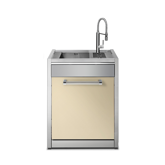 Kompakte Küchenzeile mit Edelstahlspüle, beige Front und moderner, flexibler Küchenarmatur