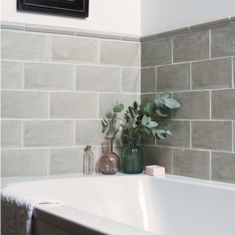 Handgefertigte rustikale Cosmopolitan Mere BRICK TILE im Bad